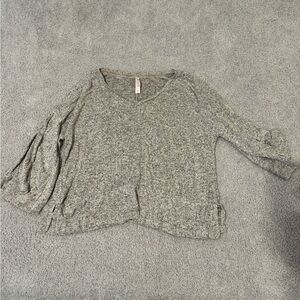 Gilligan & O'Malley Heather Gray Knit Top
